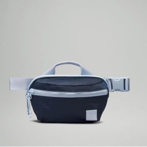 Lululemon All Day Essential Travel Bag